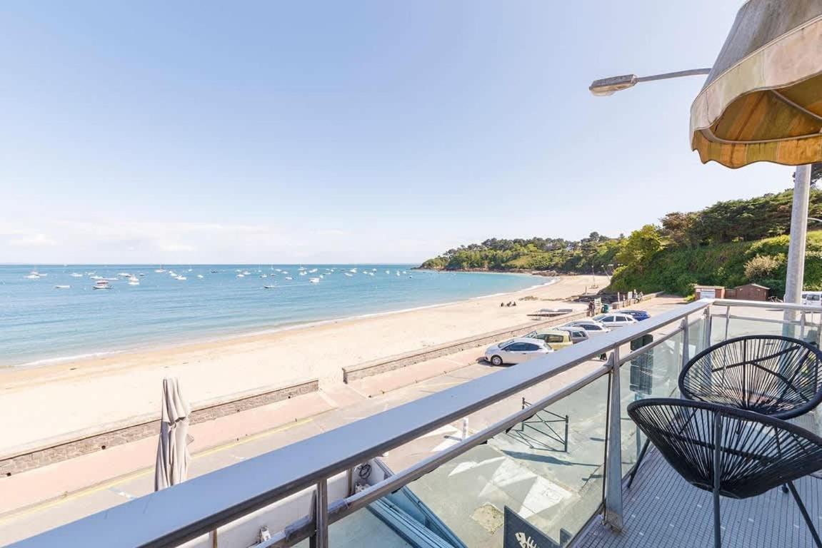 Les Pieds Dans L'Eau - Appartment 1 - Vue Mer Cancale Eksteriør bilde